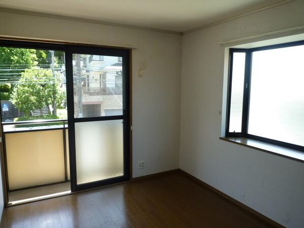 ファミールコートの物件内観写真